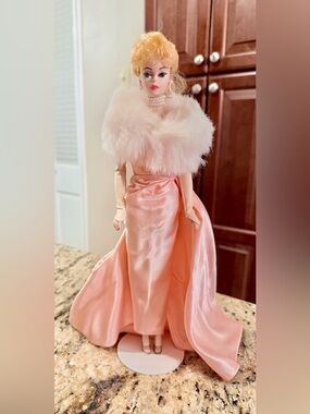 Barbie Enchanted Evening 1960 porcelain doll 1987 Mattel